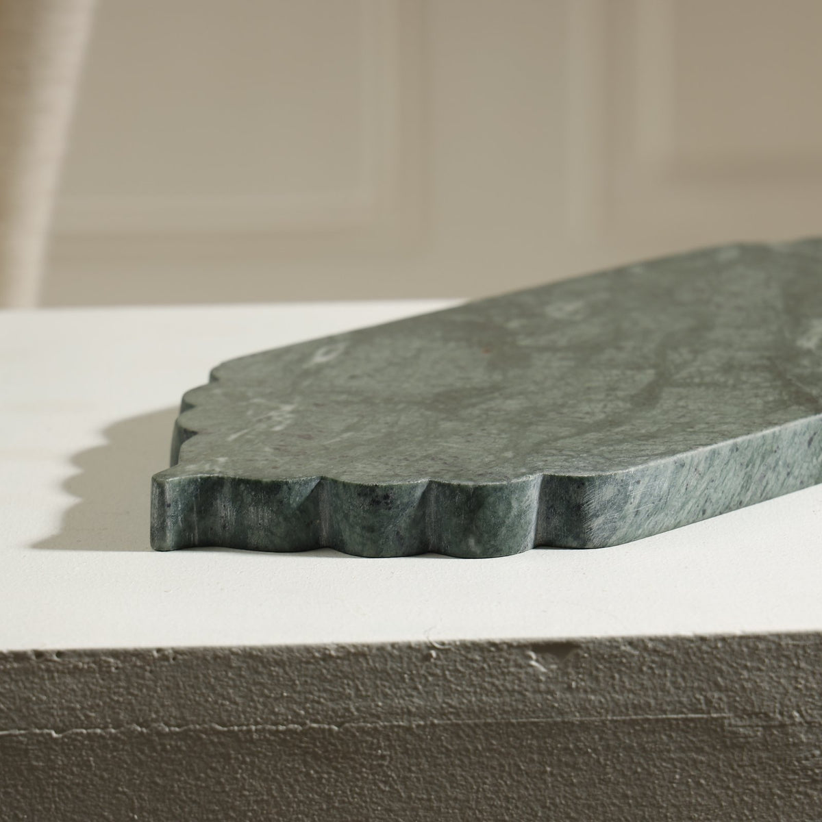 Tidal Marble Tray – Verde Guatemala