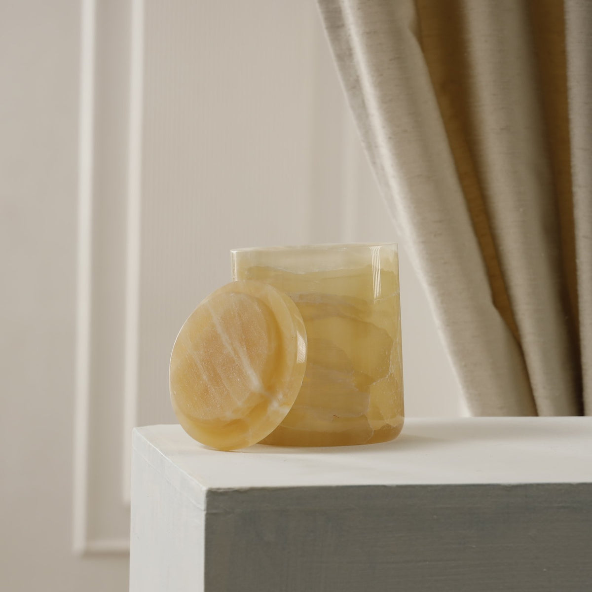 Aurora Candle Jar — Marble/Onyx – Honey Onyx