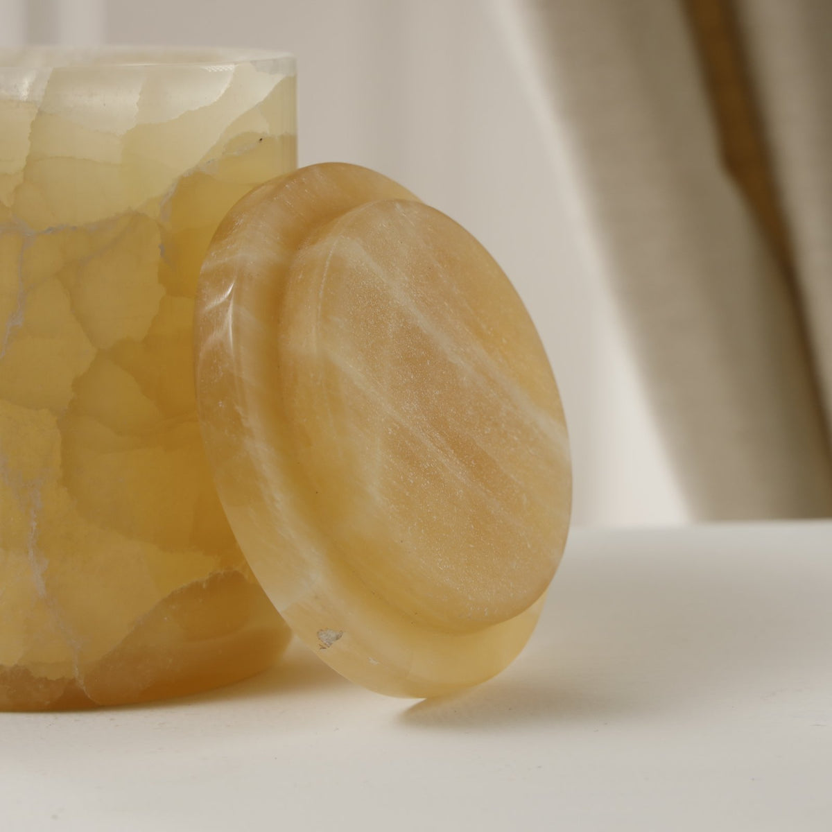 Aurora Candle Jar — Marble/Onyx – Honey Onyx