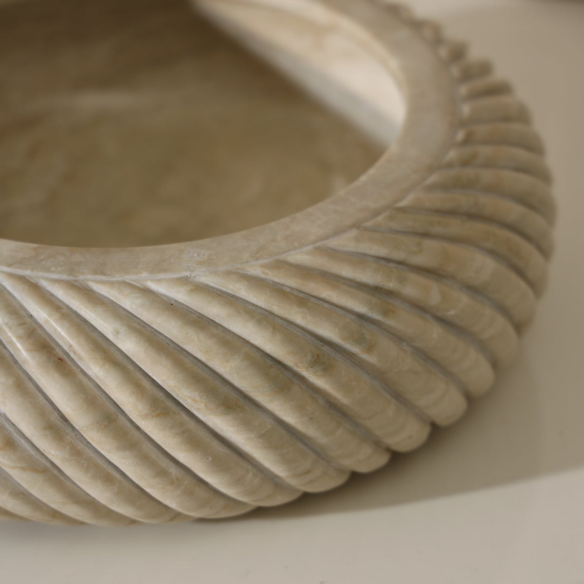Drift Marble Bowl – Botticino
