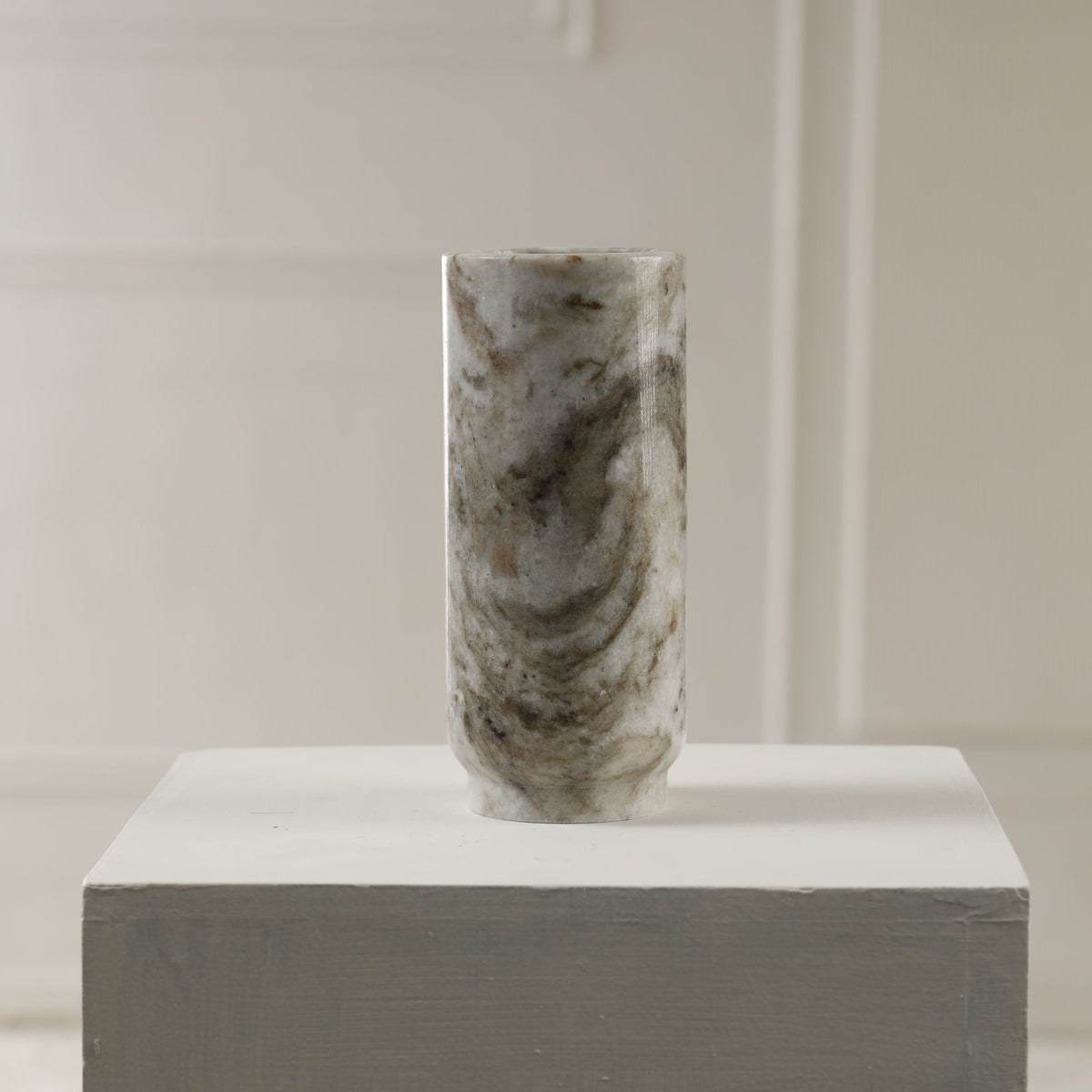 Oriel Marble Vase – 21 cm