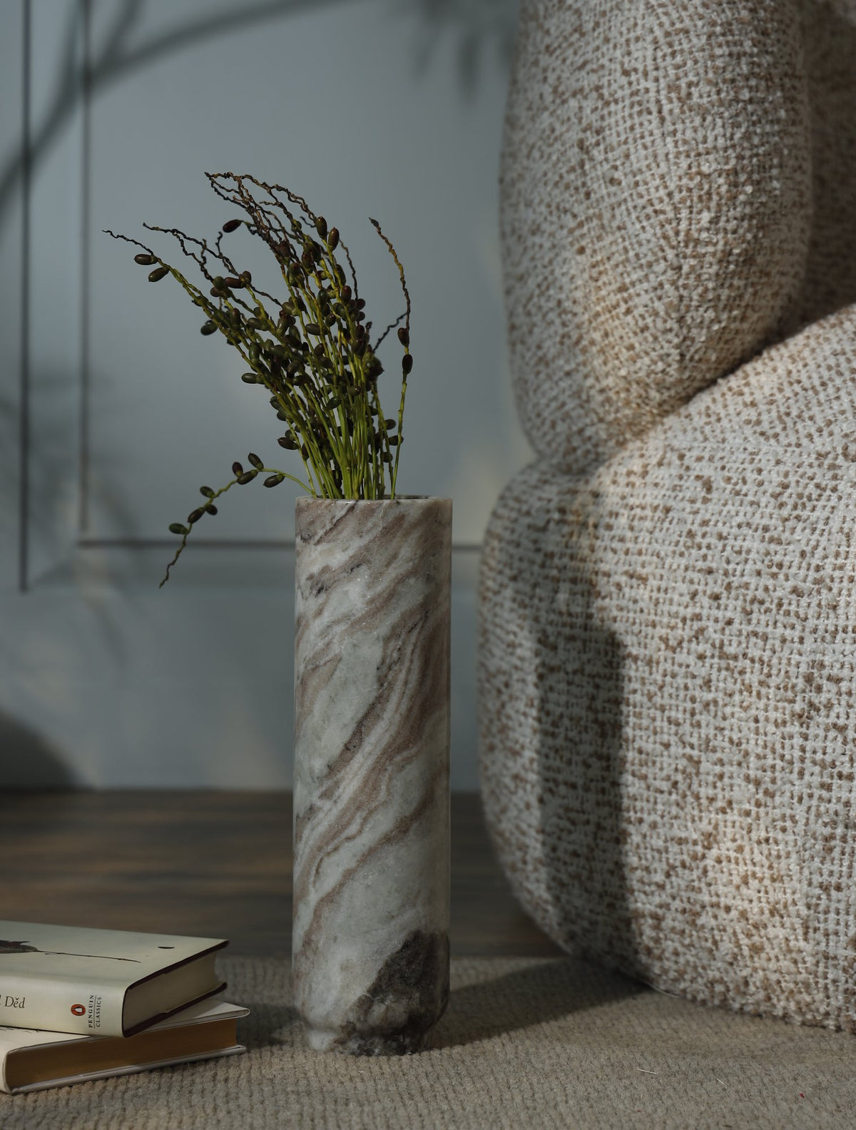 Oriel Marble Vase – 31 cm