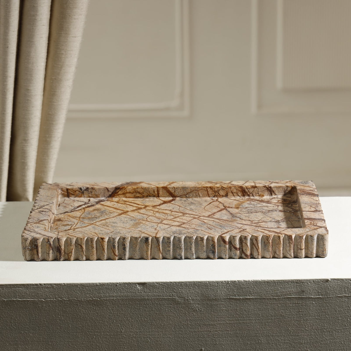 Riviera Scalloped Marble Tray