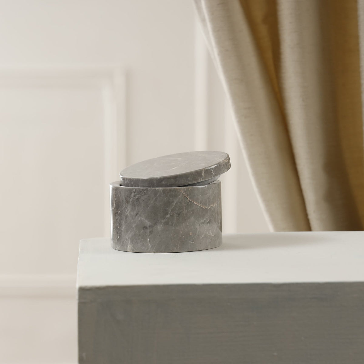 Cove Marble Box – Sezgin Grey
