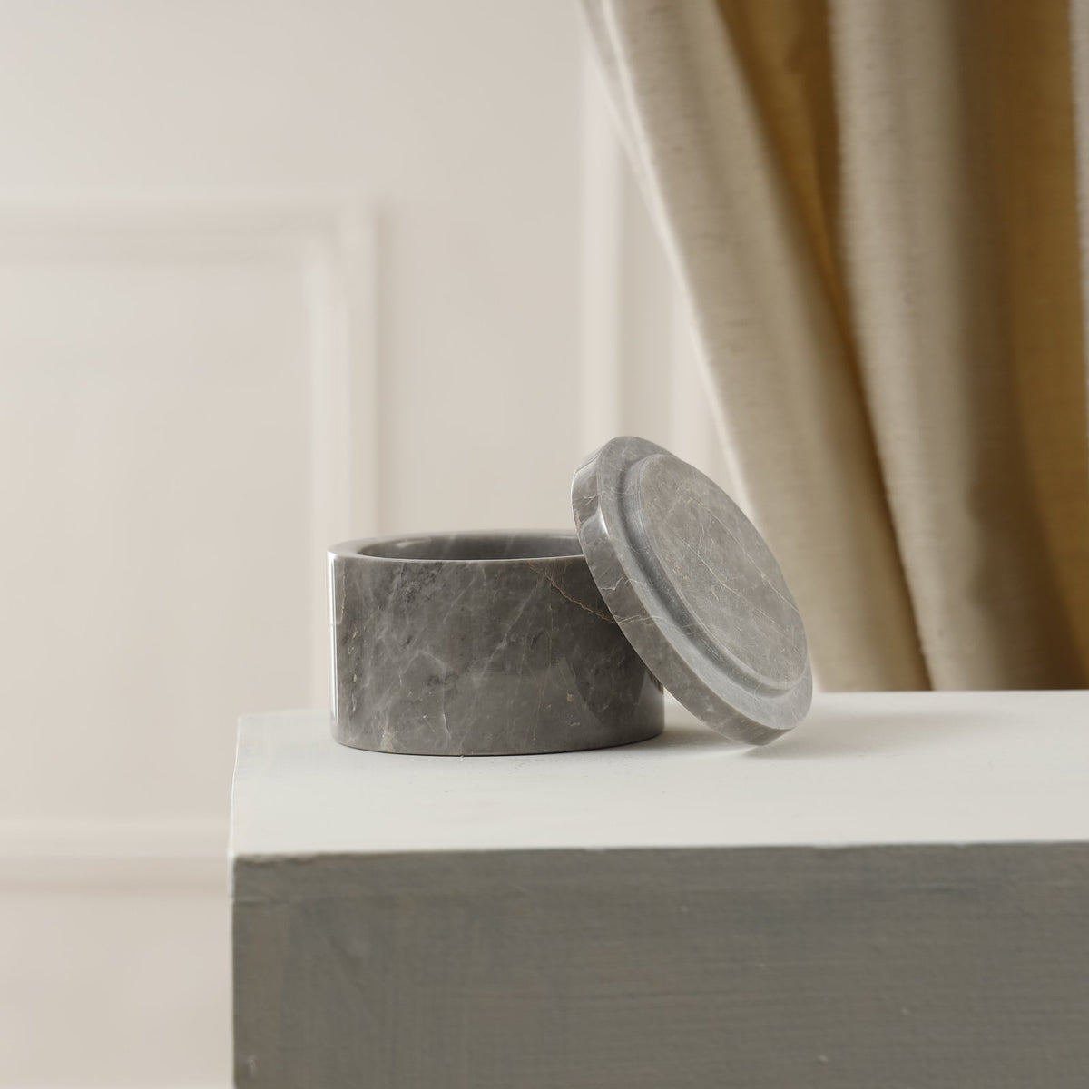 Cove Marble Box – Sezgin Grey