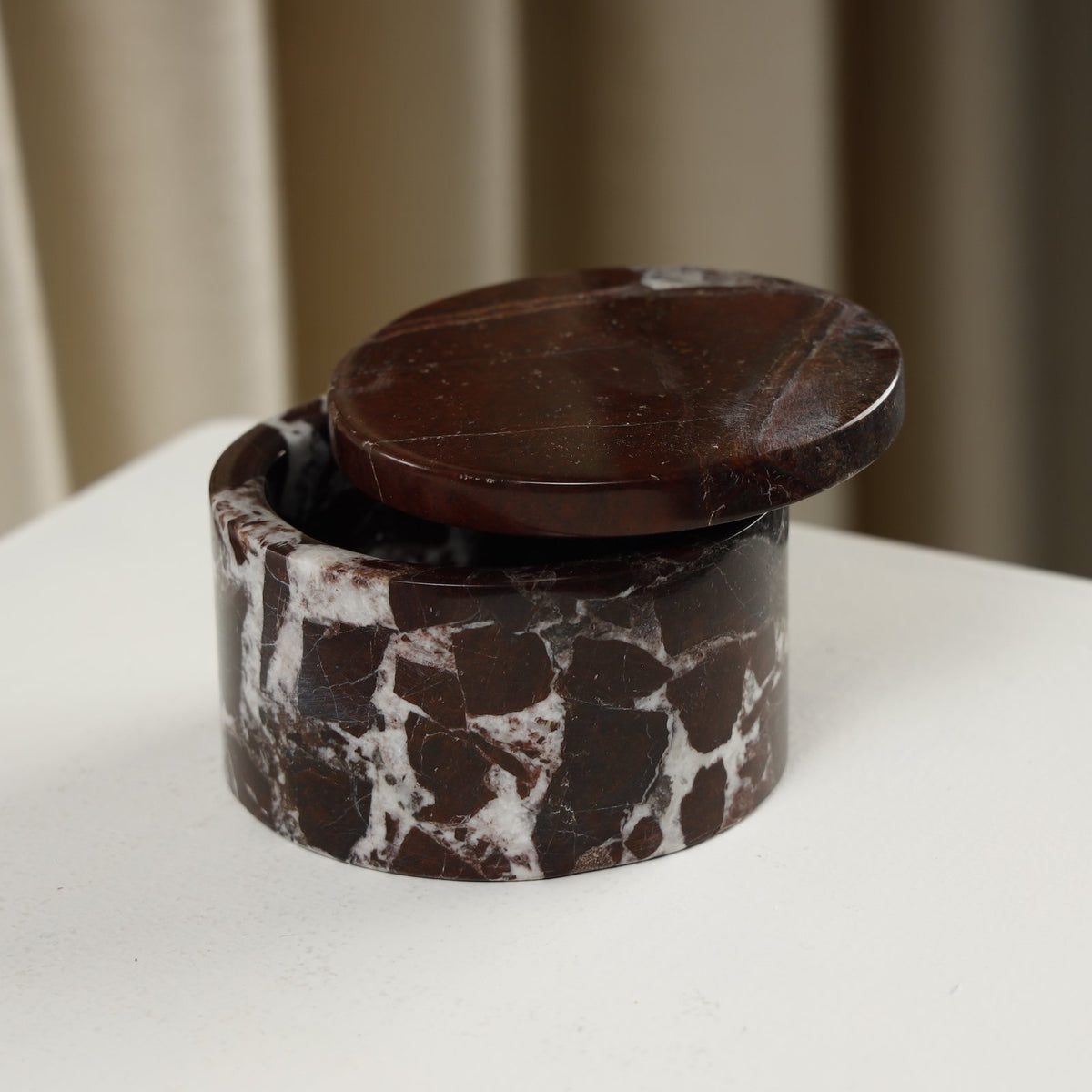 Cove Marble Box – Rosso Levanto