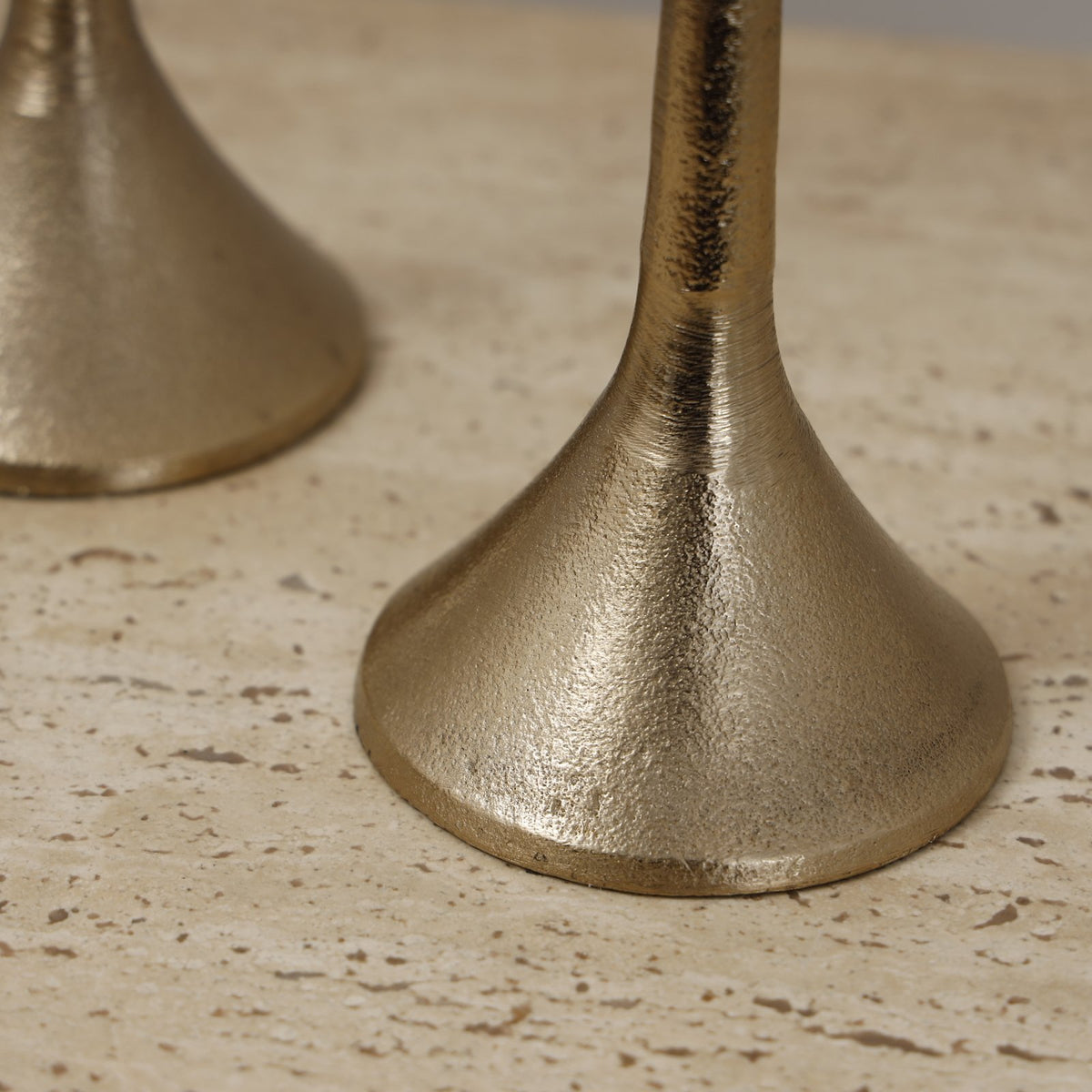 Crest Candle Holder - Set of 2