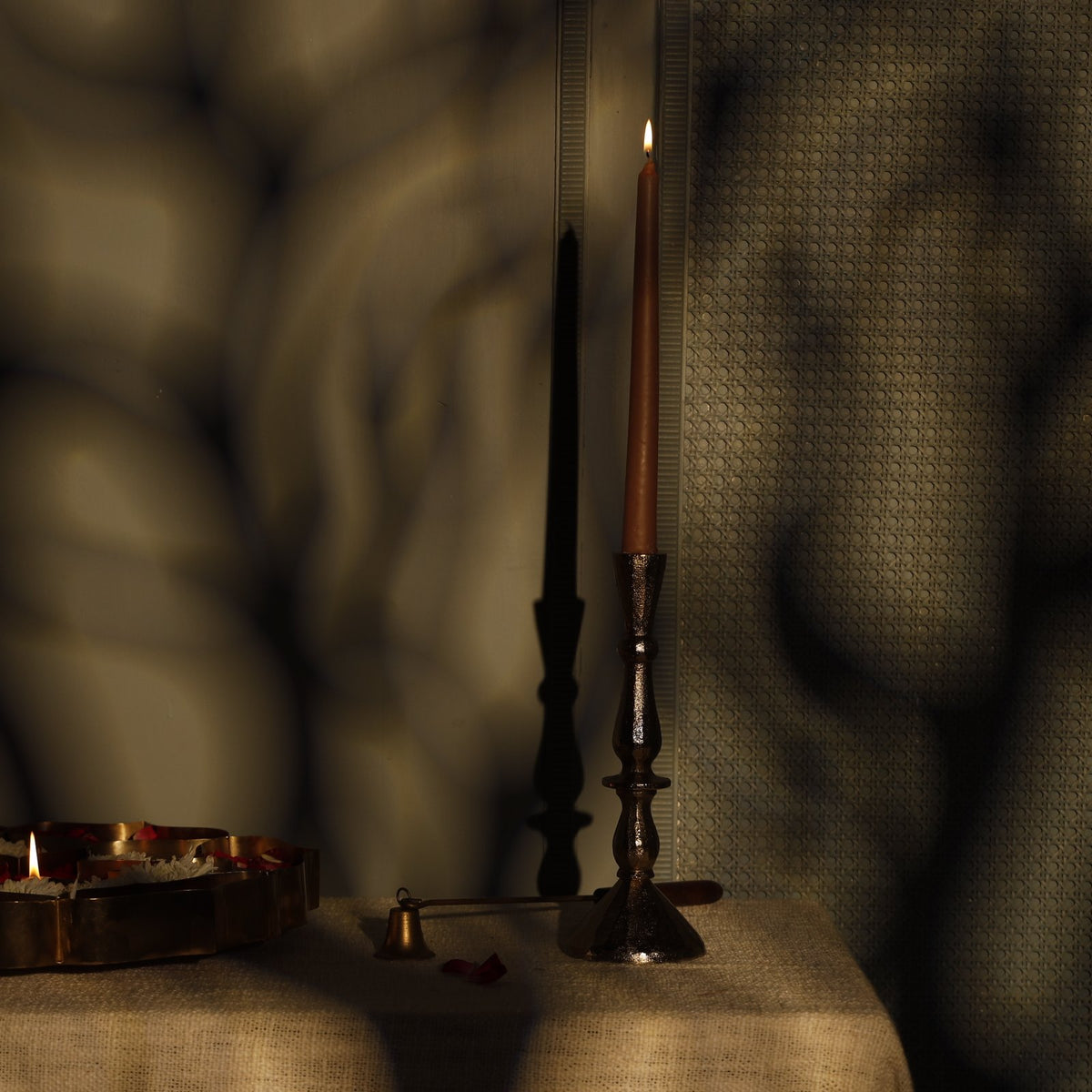 Vestra Candle Holder