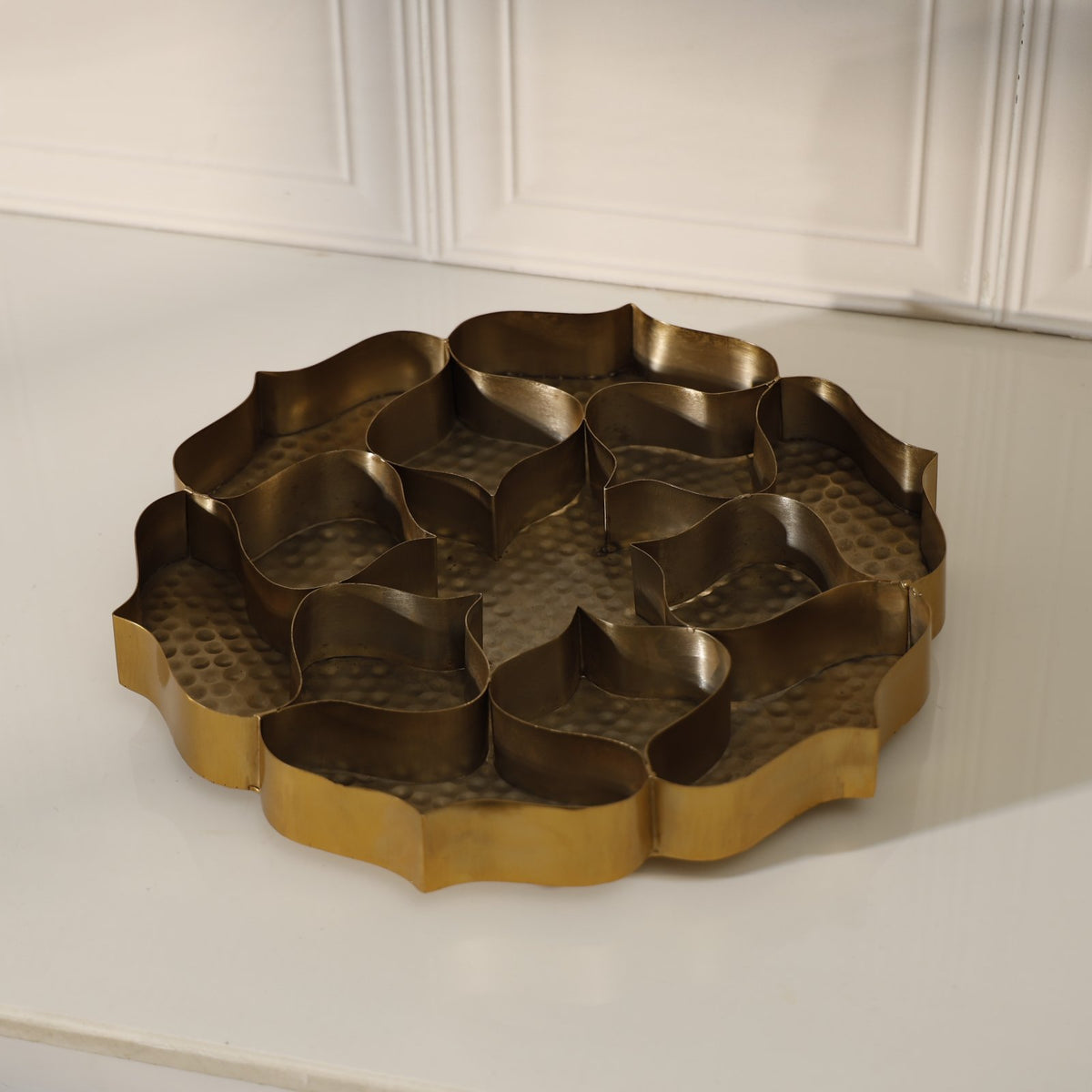 Lotus Compartment Tray
