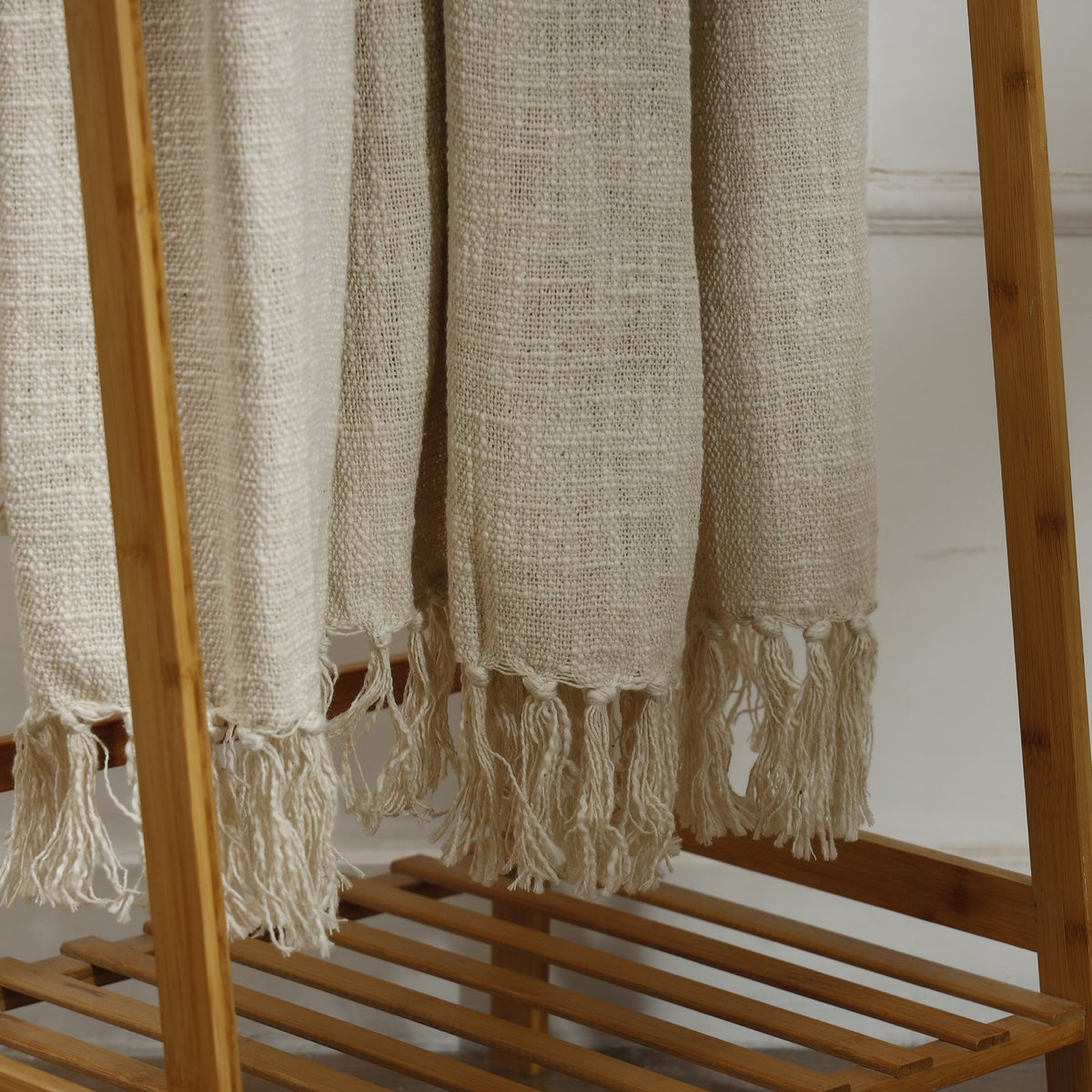 Avery Throw – Ivory
