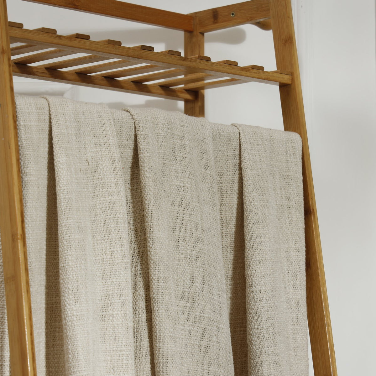 Avery Throw – Ivory