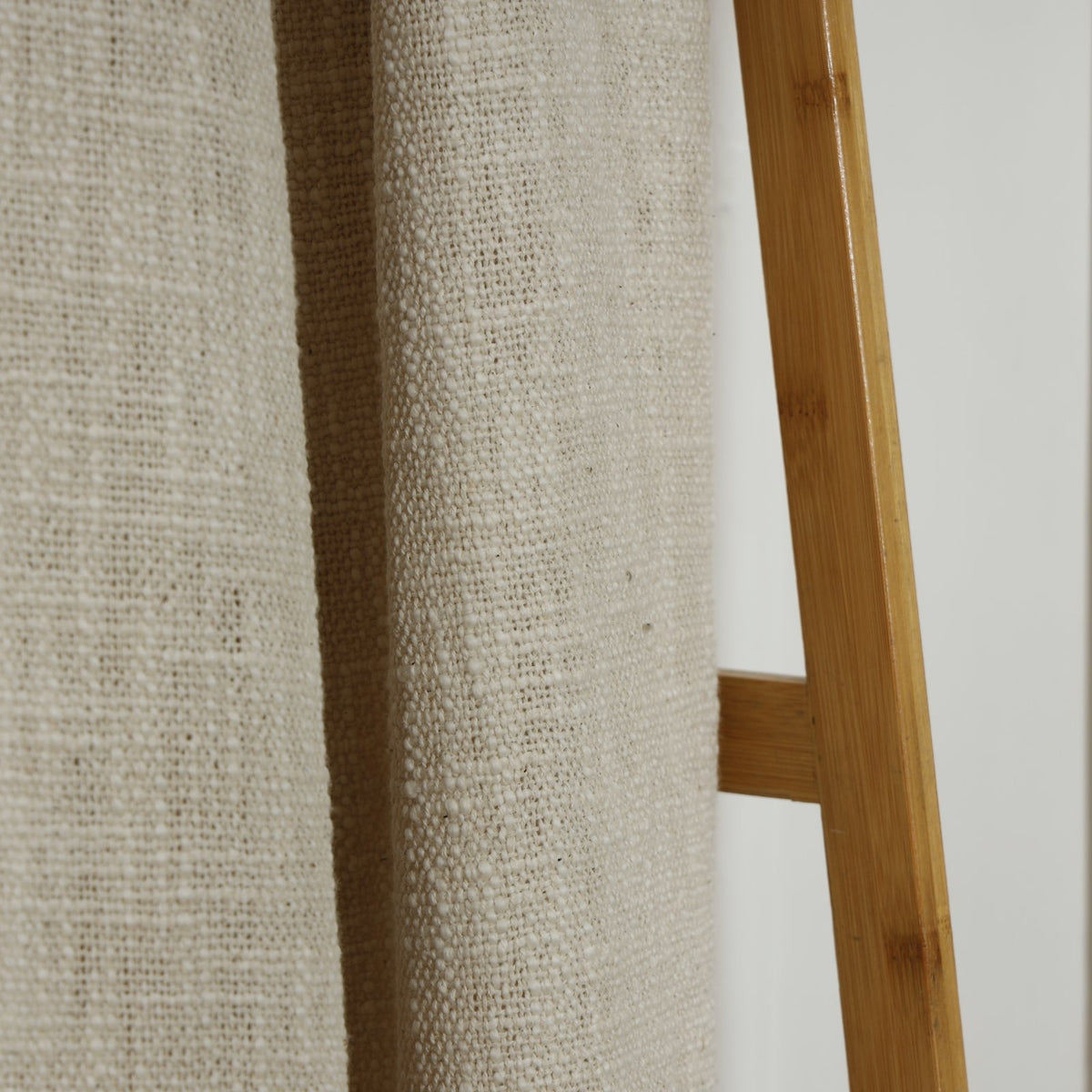 Avery Throw – Ivory