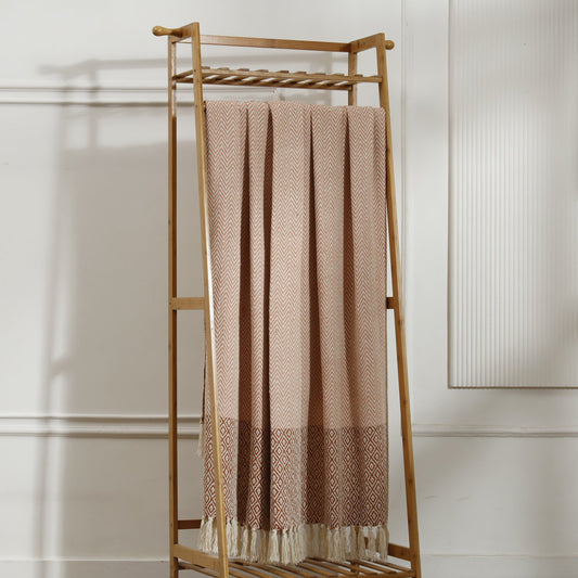 Dusk Throw