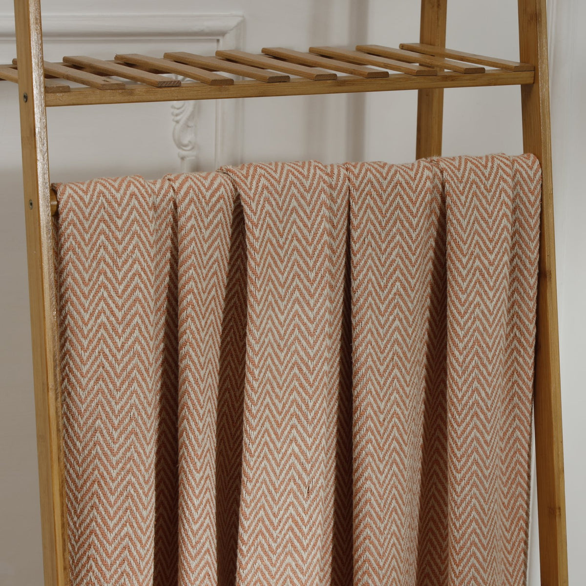 Dusk Throw