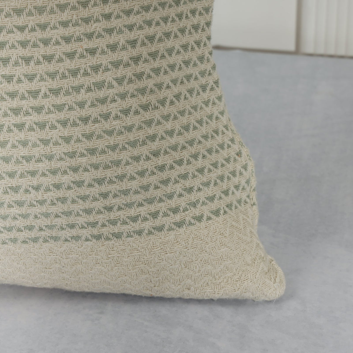 Finch Cushion Cover – Square - 50 x 50 cm / Sage