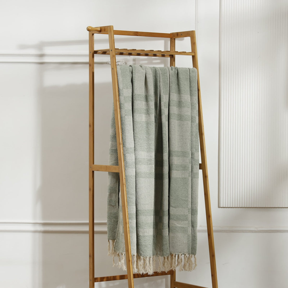 Siera Throw – Sage
