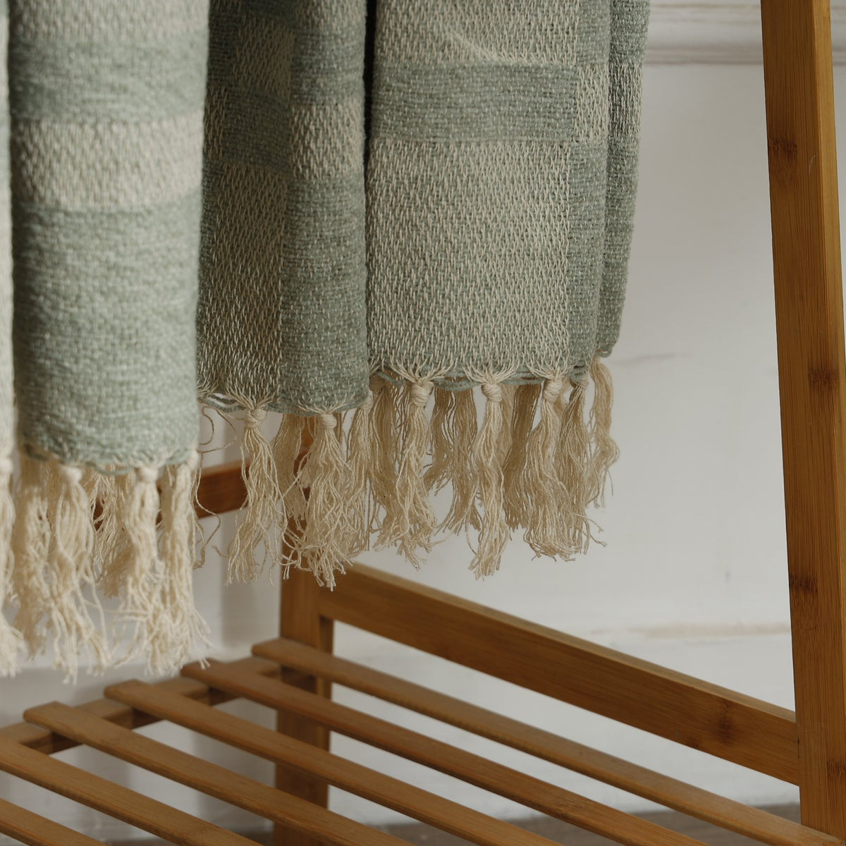 Siera Throw – Sage
