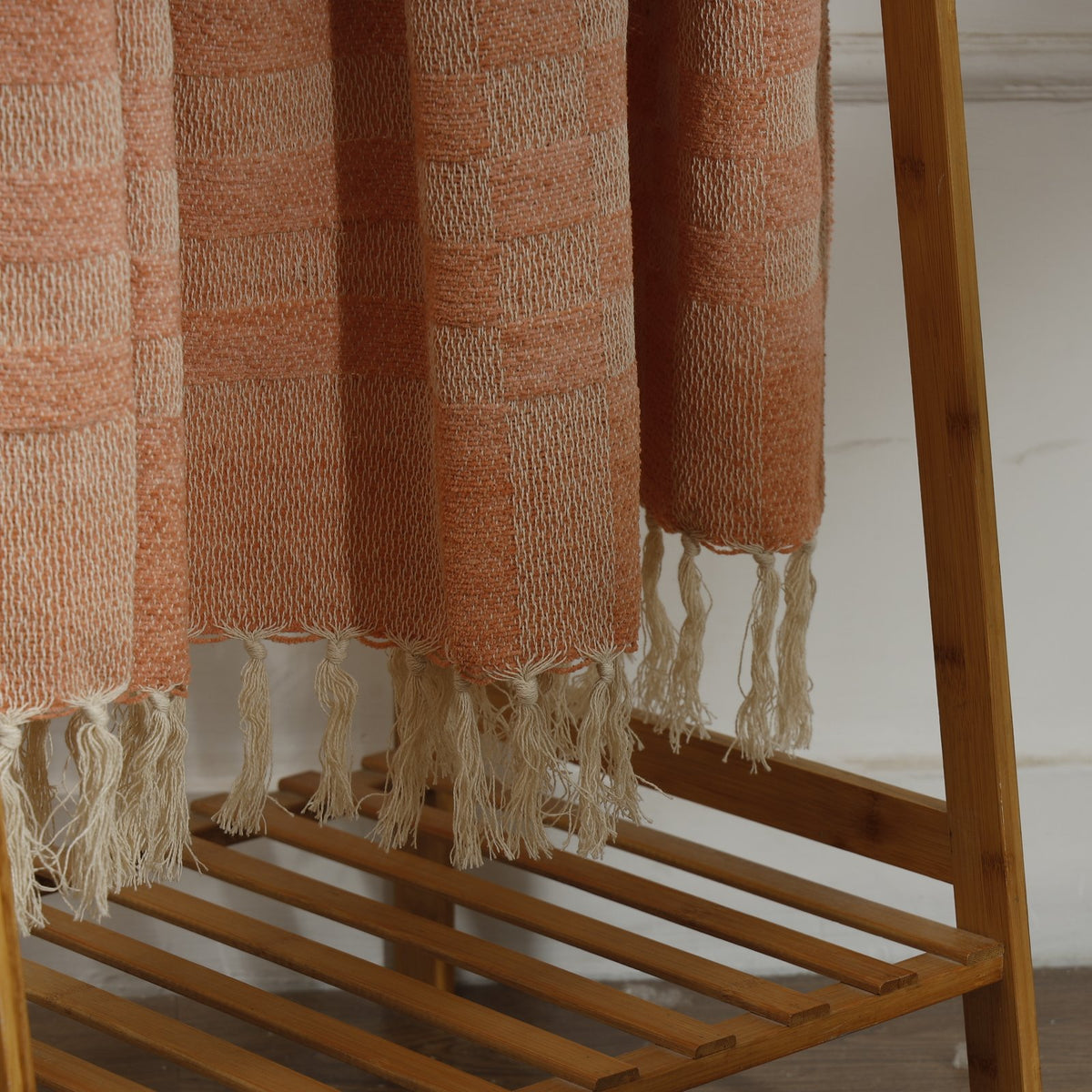 Siera Throw – Clay